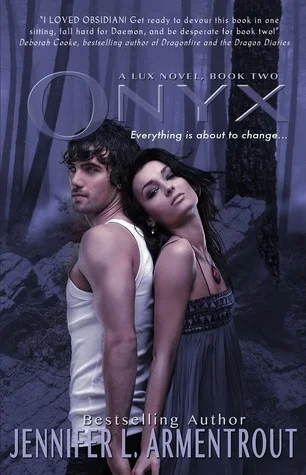 Featured image for Zusammenfassung von 'Onyx' von Jennifer L. Armentrout