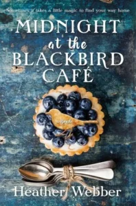 Featured image for Zusammenfassung von „Midnight at the Blackbird Café“ von Heather Webber