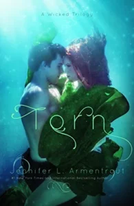 Featured image for Zusammenfassung von 'Torn' von Jennifer L. Armentrout