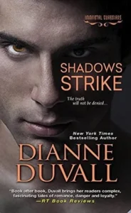 Featured image for Zusammenfassung von 'Shadows Strike' von Dianne Duvall
