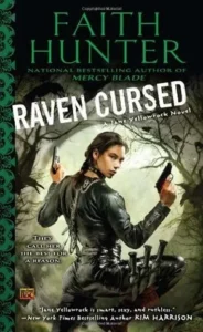 Featured image for Zusammenfassung von 'Raven Cursed' von Faith Hunter