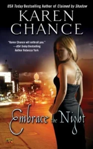 Featured image for Zusammenfassung von 'Embrace the Night' von Karen Chance