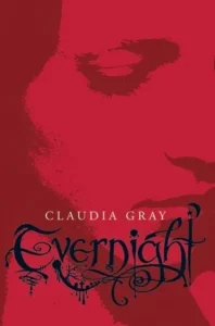 Featured image for Zusammenfassung von 'Evernight' von Claudia Gray