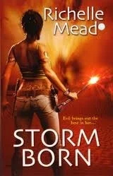 Featured image for Zusammenfassung von 'Storm Born' von Richelle Mead