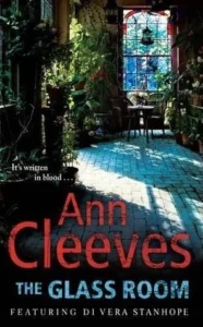 Featured image for Zusammenfassung von "Der Glasraum" von Ann Cleeves