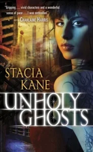 Featured image for Zusammenfassung von 'Unholy Ghosts' von Stacia Kane